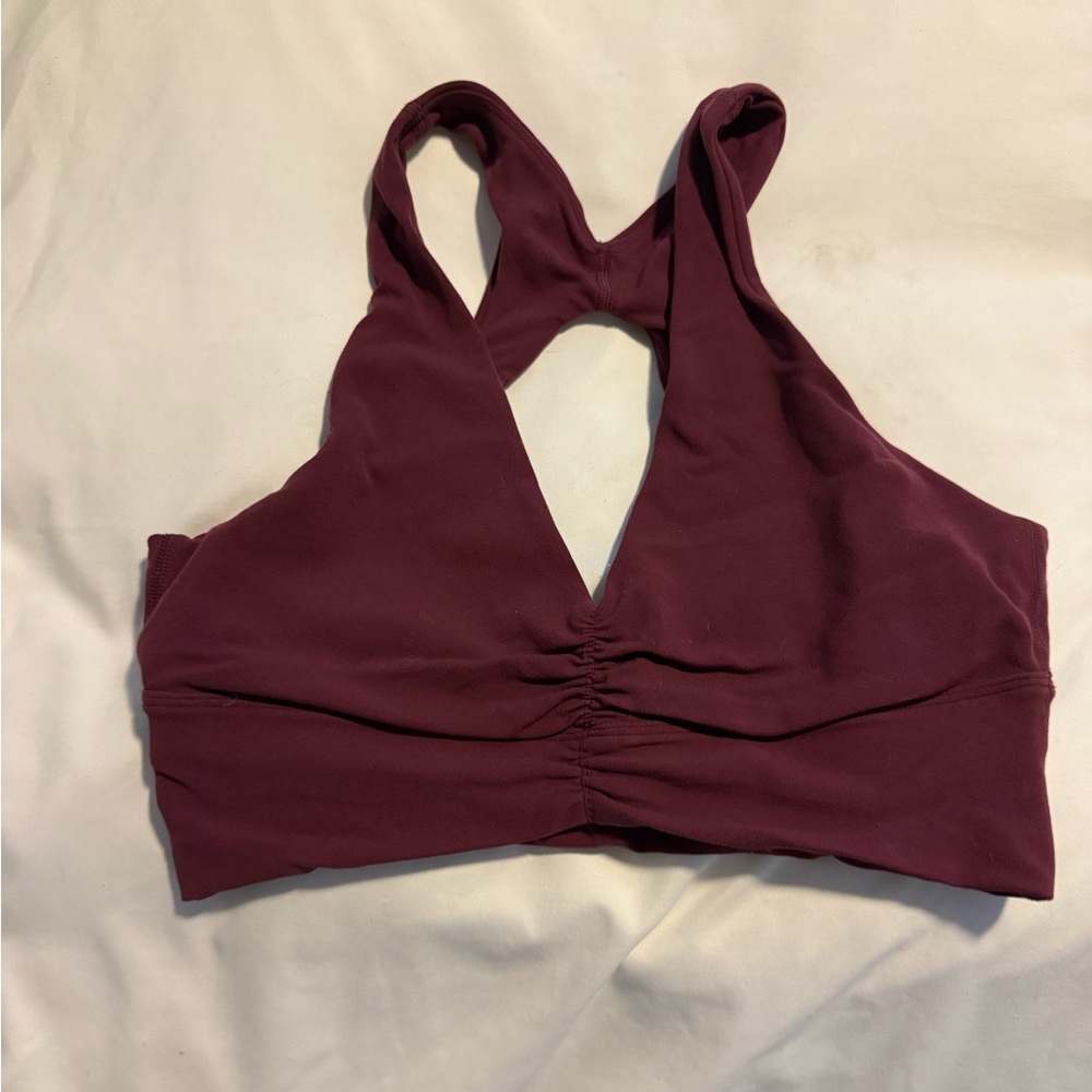 Aritzia TNAbutter volley sports bra